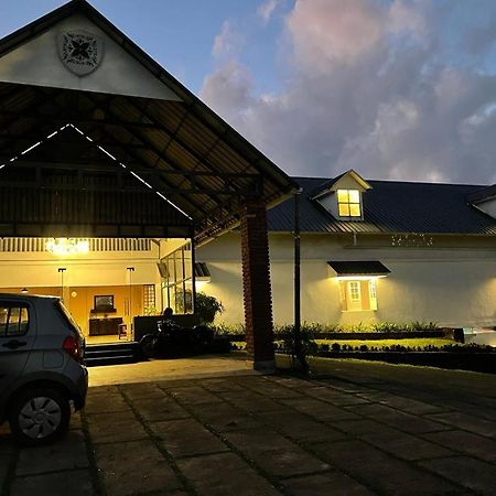 Agincourt Kuttikkanam Hotel Pīrmed Екстериор снимка
